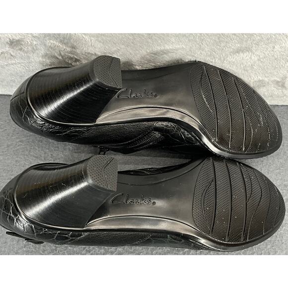 Clarks Bendables Black Leather Side Zip Pump Heel Ankle Booties Women 10 - Picture 5 of 7